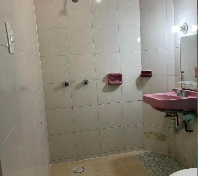 Photo of Bathroom in Reforma