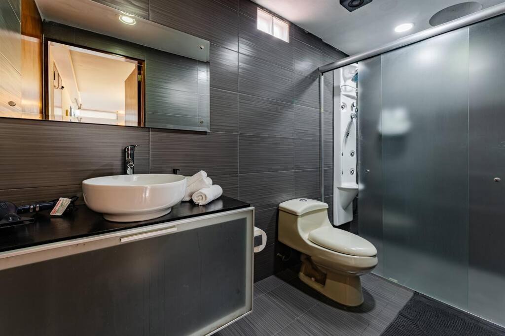Photo of Bathroom in Zona Rosa