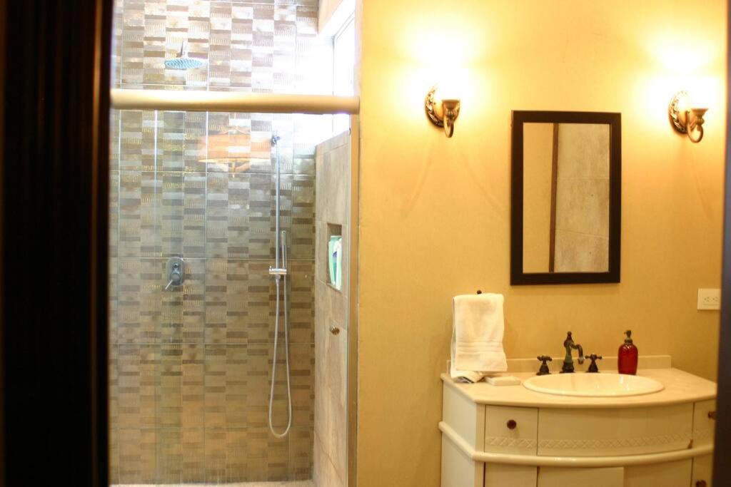 Photo of Bathroom in Tampico