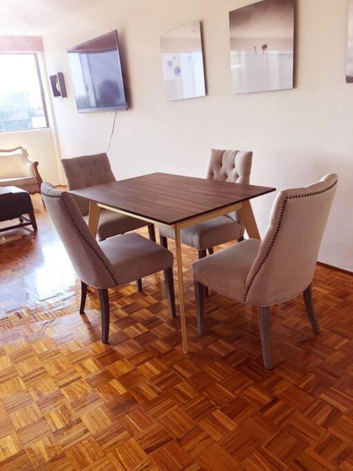 Photo of Livingroom in Santa Fe