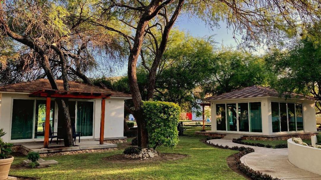 Photo of Buildings in La Huasteca