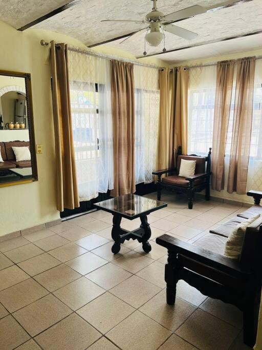 Photo of Livingroom in Chapala