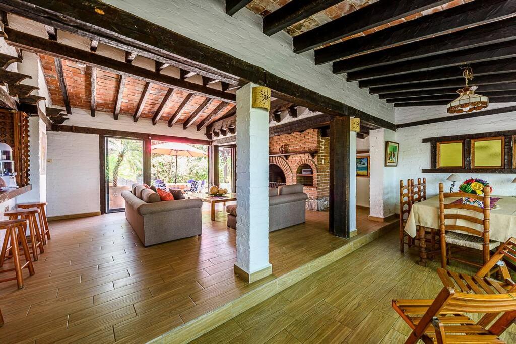 Photo of Livingroom in Agua Fria