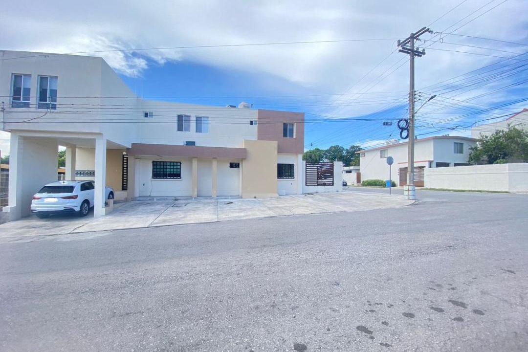 Photo of Buildings in Tampico
