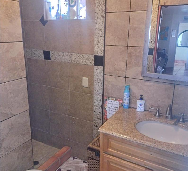 Photo of Bathroom in Popotla