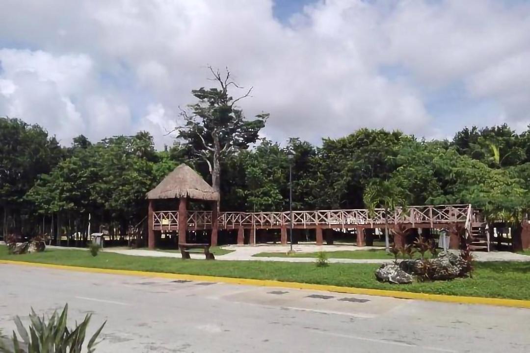 Photo of Buildings in Cancun
