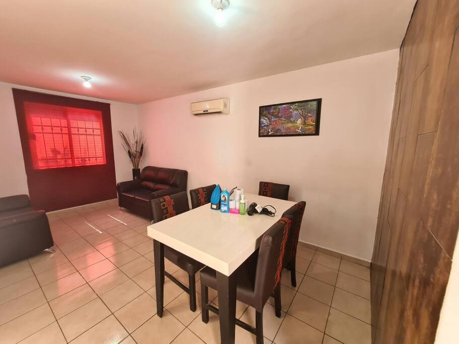 Photo of Livingroom in San Nicolas de los Garza