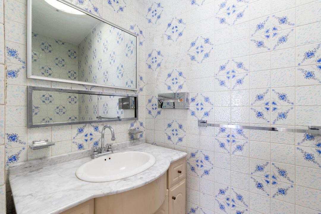 Photo of Bathroom in Jacarandas