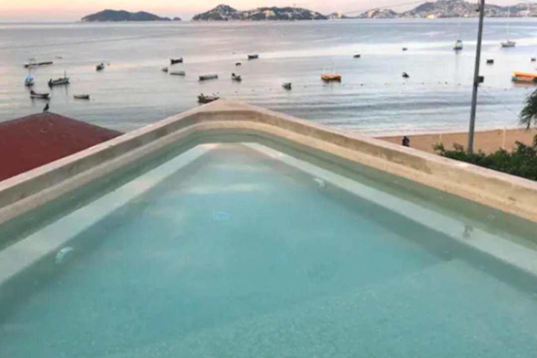 Photo of Others in Costera Acapulco