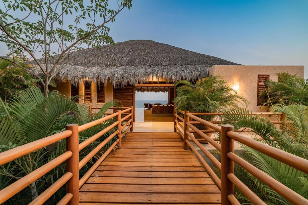 Photo of Others in Santa Maria Huatulco