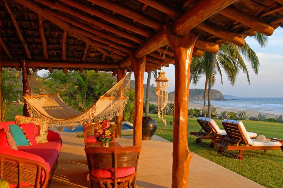 Photo of Others in Quemaro