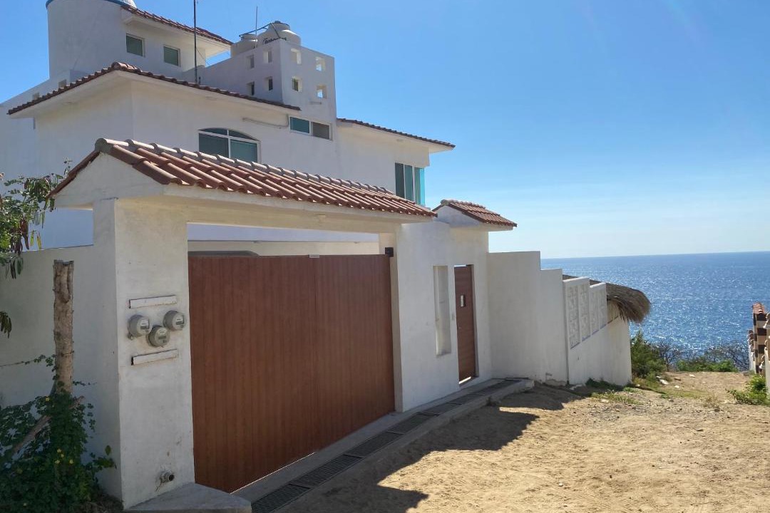 Photo of Buildings in Cuatunalco