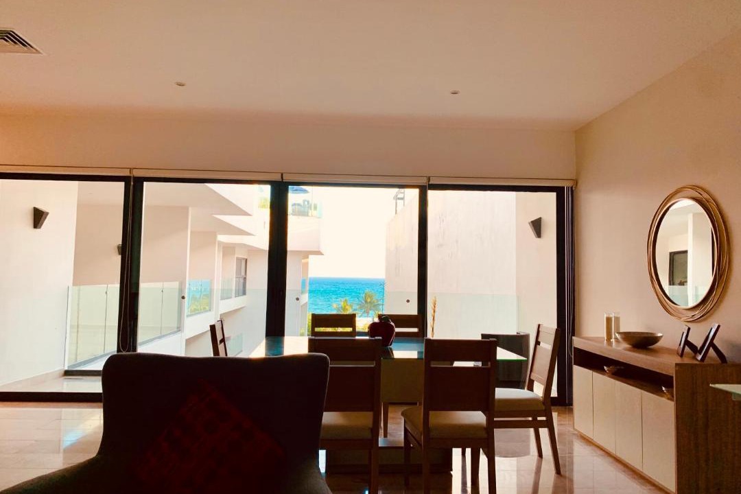 Photo of Livingroom in Downtown