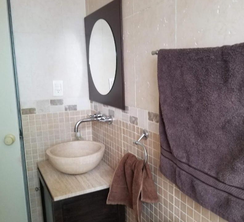 Photo of Bathroom in Leon