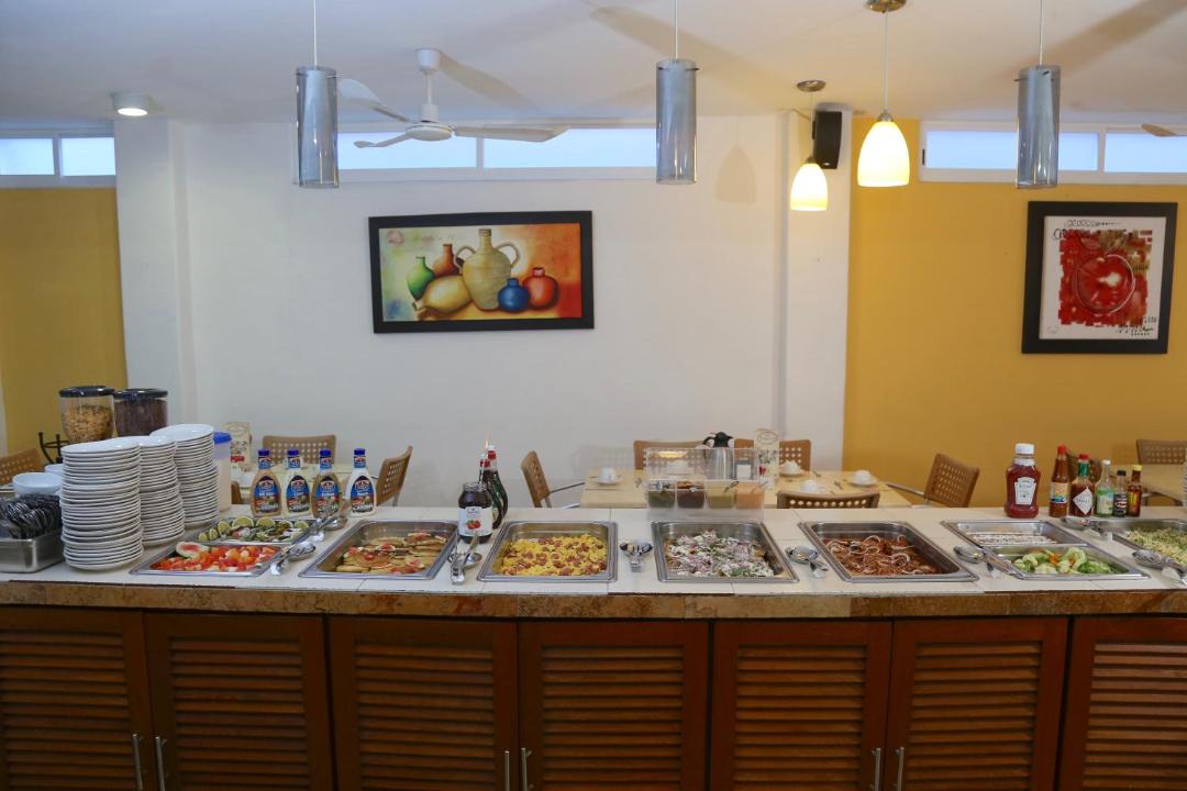 Photo of Livingroom in R