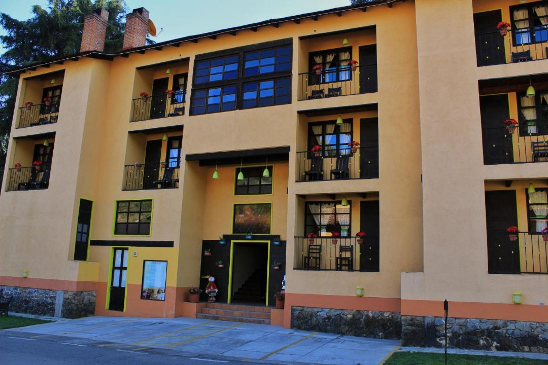 Photo of Buildings in Mineral del Monte