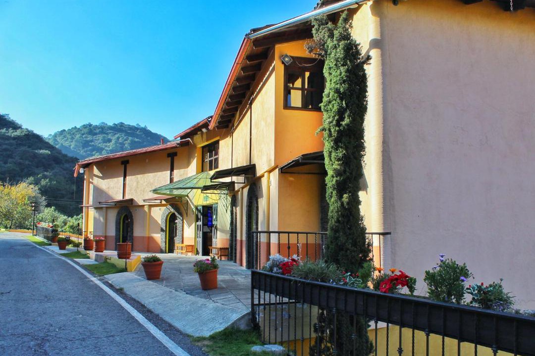 Photo of Buildings in Mineral del Monte