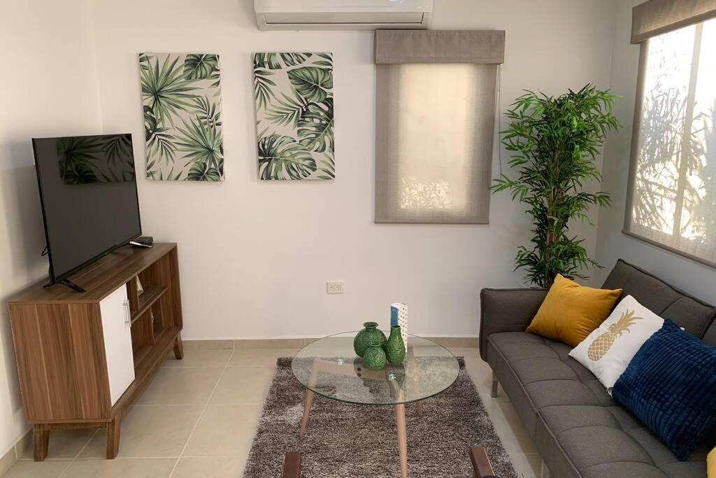 Photo of Livingroom in Cerritos