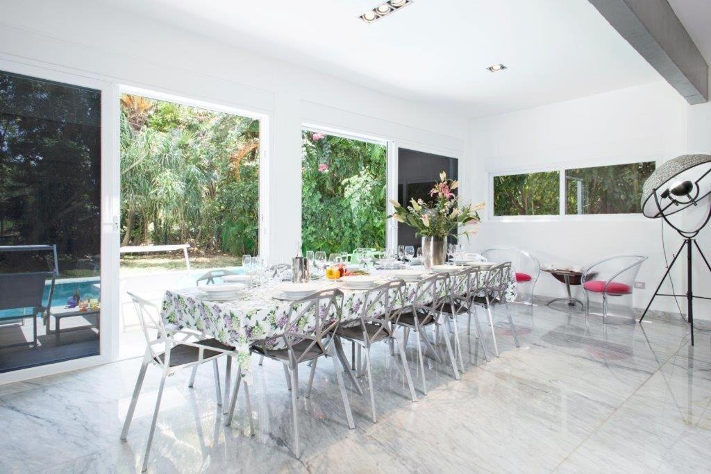 Photo of Livingroom in Playacar Fase II