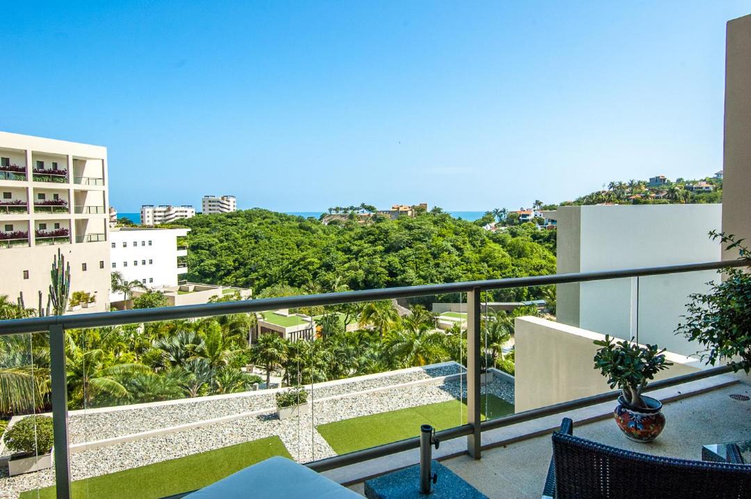 Photo of Patio Balcony in Santa Maria Huatulco