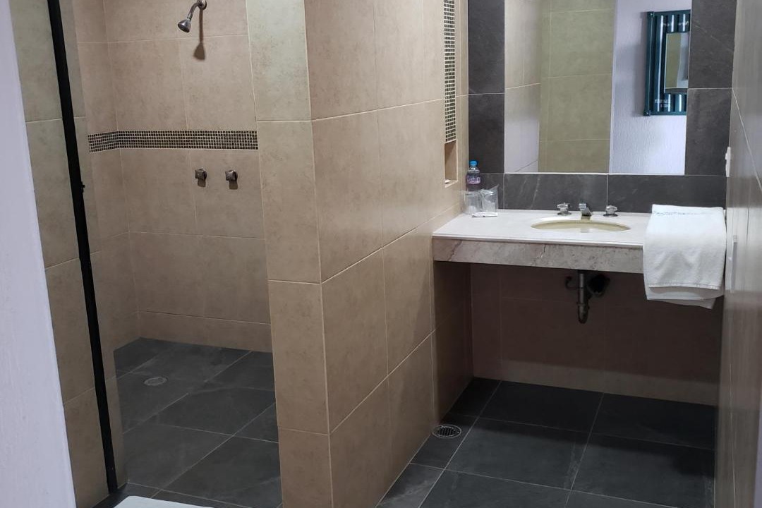 Photo of Bathroom in Toluca