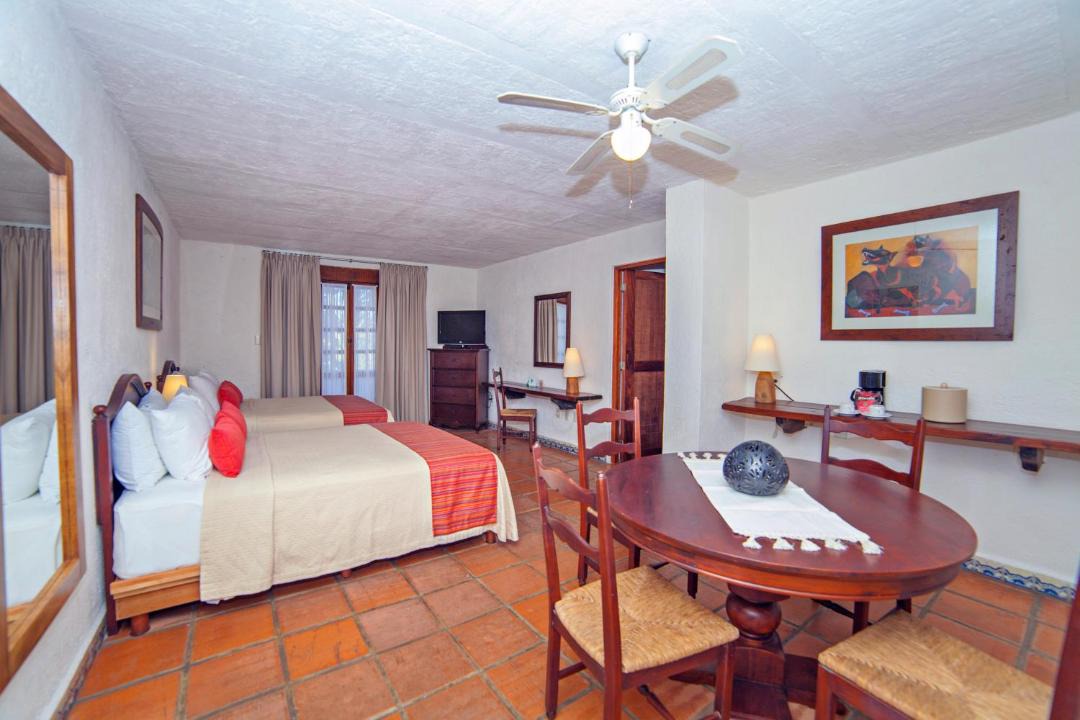 Photo of Bedroom in R