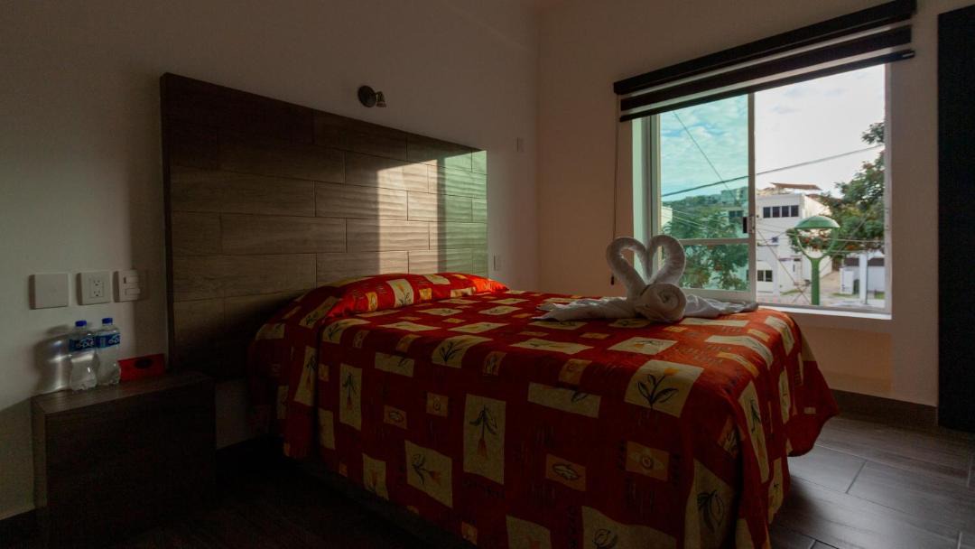 Photo of Bedroom in R