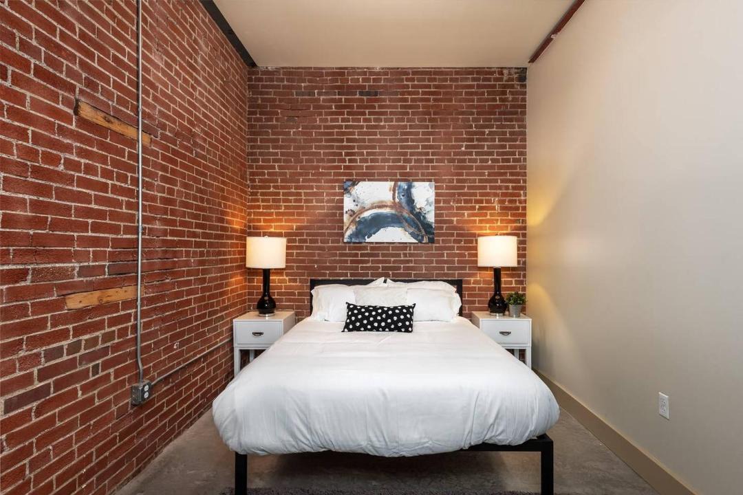 Photo of Bedroom in Downtown West