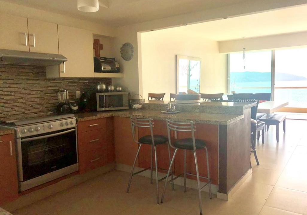 Photo of Kitchen in Costera Acapulco