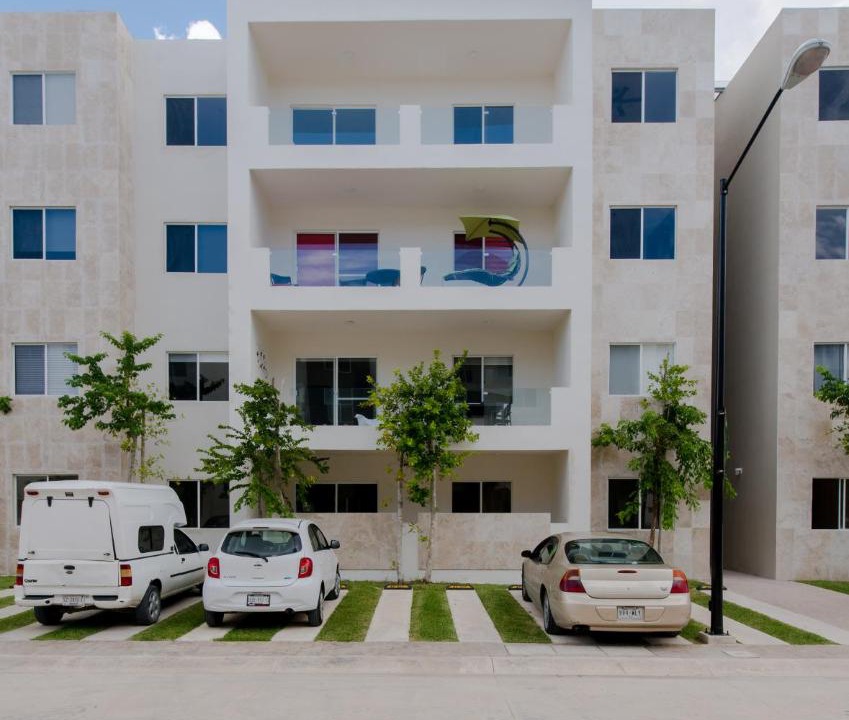 Photo of Buildings in Puerto Juarez