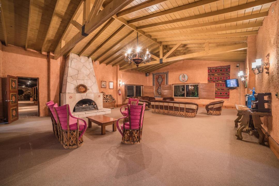 Photo of Others in Areponapuchi