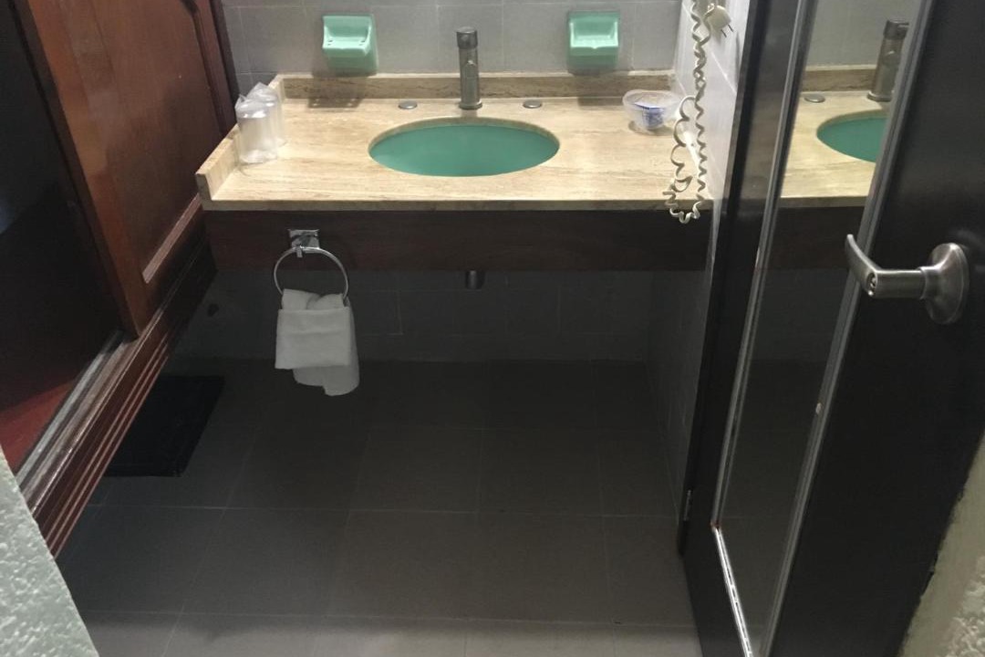 Photo of Bathroom in Ciudad del Carmen City-Centre