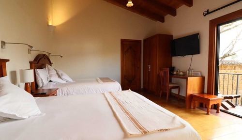 Deluxe Room, 2 Double Beds