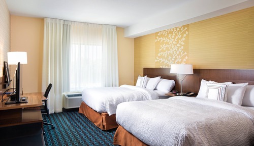 Room, 2 Queen Beds, Hearing Accessible (Accessible Bathtub)