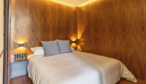 Traditional Apartment, Balcony, City View