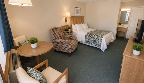 Standard Room, 1 Queen Bed