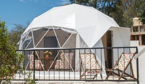 Double or Twin Room with Mountain View