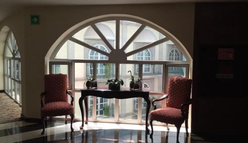 Deluxe Suite with Park Views