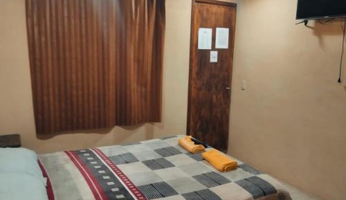 Deluxe Room (2 Adults + 1 Child)