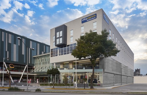 Azcapotzalco Hotel | City Express La Raza