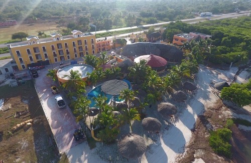 Champoton Hotel | Hotel Perla del Mar