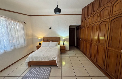 Oaxaca House | HOUSE LOS PINOS! IDEAL FOR FAMILIES, IN AN EXCLUSIVE AND SAFE AREA OF THE CITY.