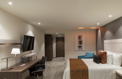 Celaya Hotel | Real Inn Celaya