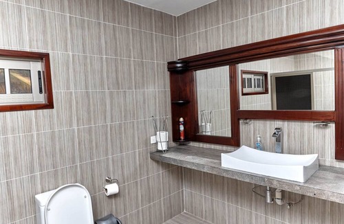 Ursulo Galvan House | Casa MG