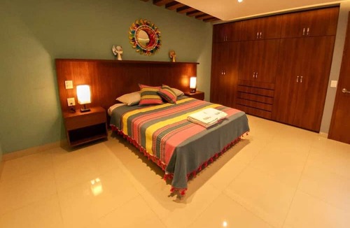 Oaxaca House | Mountain-View Retreat: Family & Pet-Friendly Home