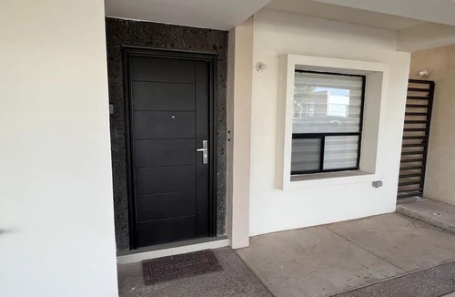 Juarez Municipality House | Casa Jade..