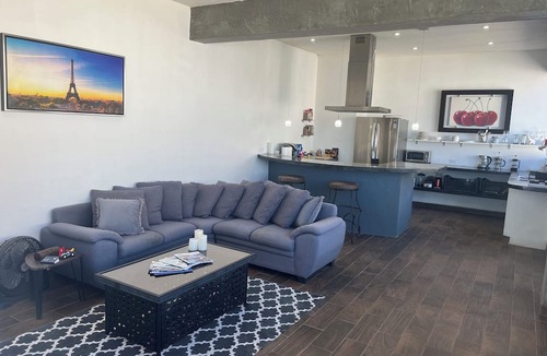 La Paz House | Casa Termales