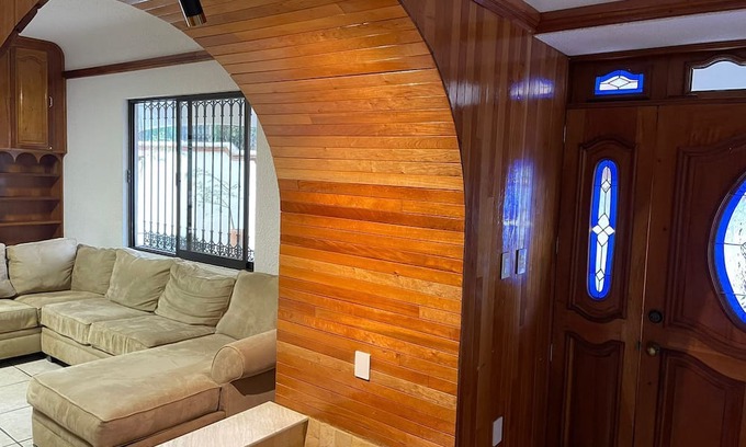 Oaxaca House | HOUSE LOS PINOS! IDEAL FOR FAMILIES, IN AN EXCLUSIVE AND SAFE AREA OF THE CITY.